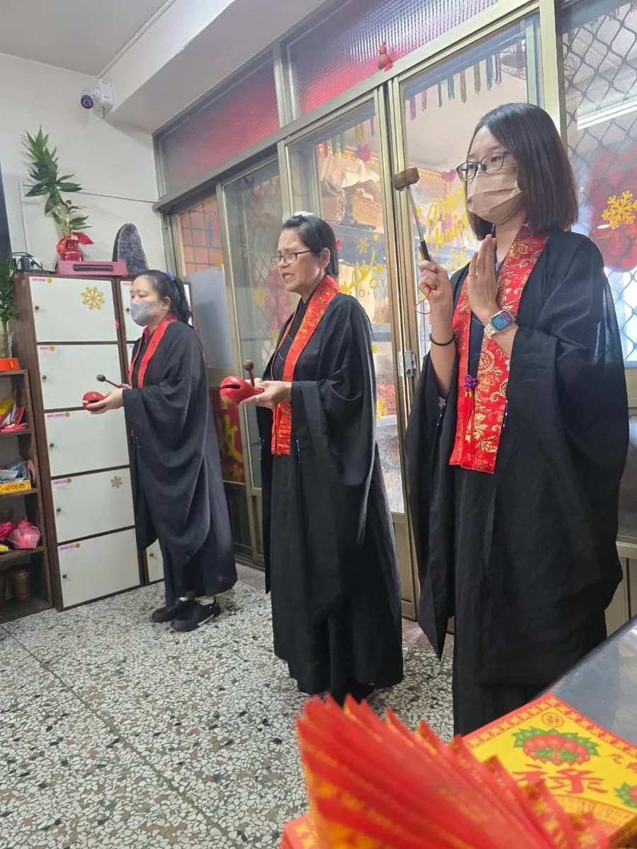 初一十五誦經法會